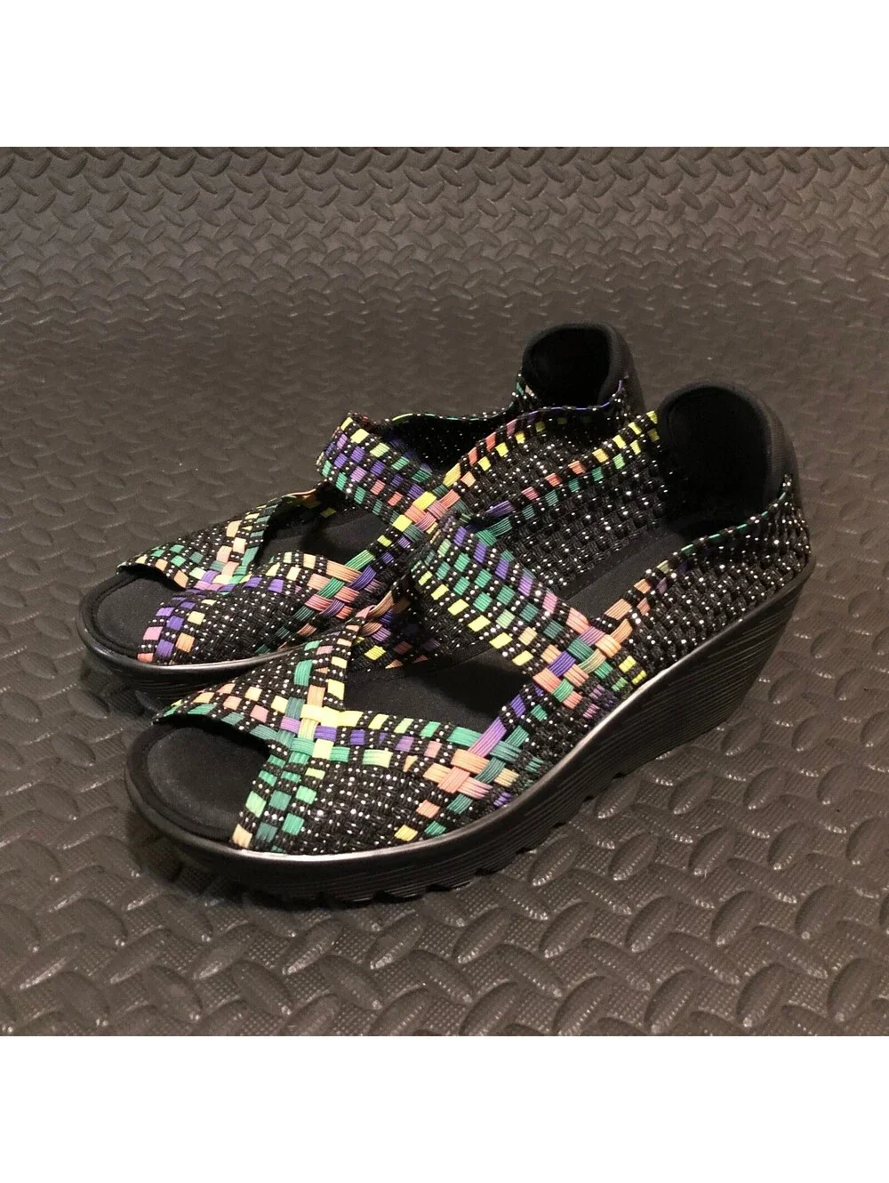 Skechers Memory Foam Parallel Multicolor Weave Wedge Sandals Size 9